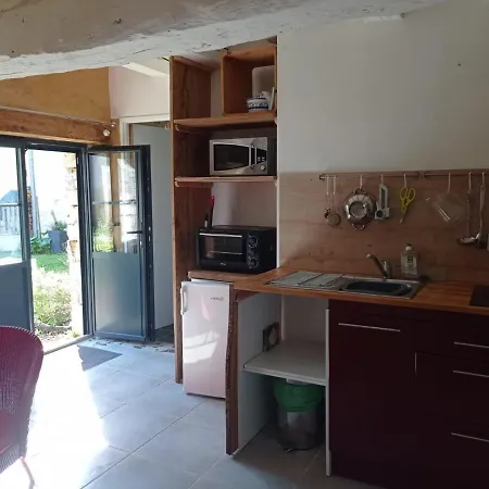 Petit Gite 2p, Ancien Restaure Holiday home *