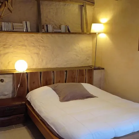 Petit Gite 2p, Ancien Restaure Vaux (Vienne)